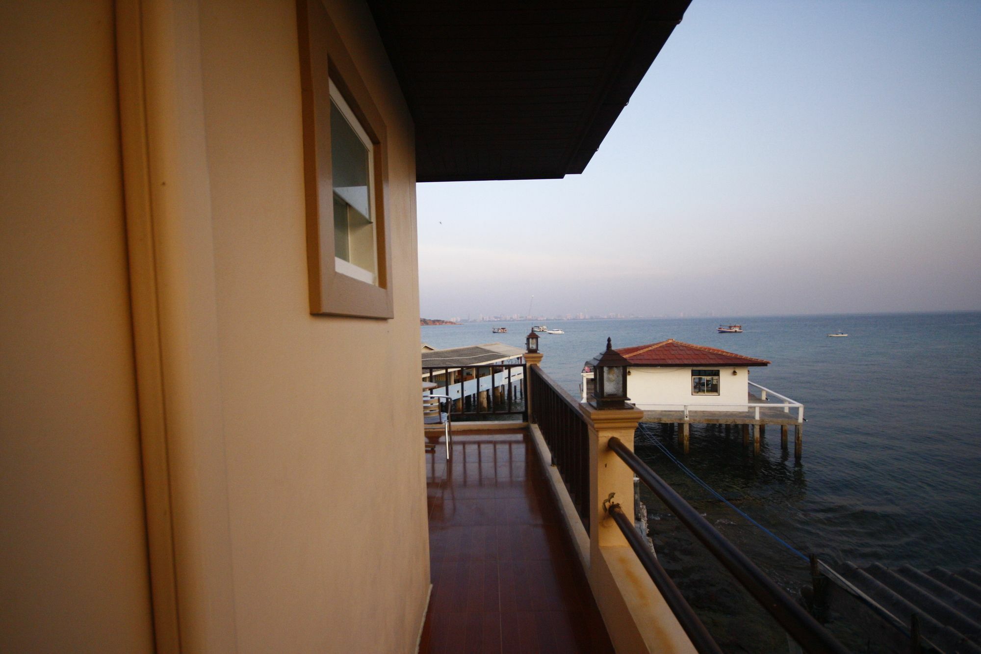 Koh Larn Sea Side Resort Eksteriør billede